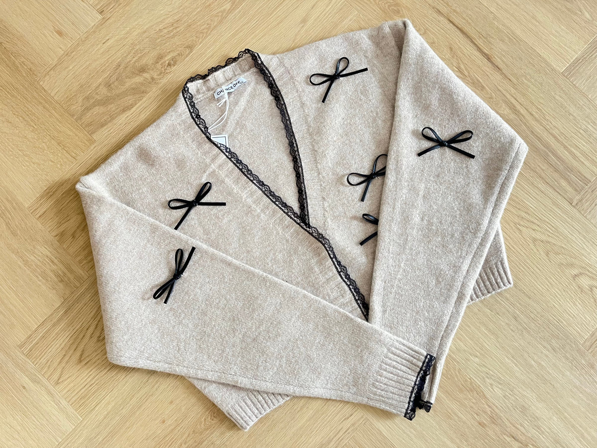Cardigan Lady